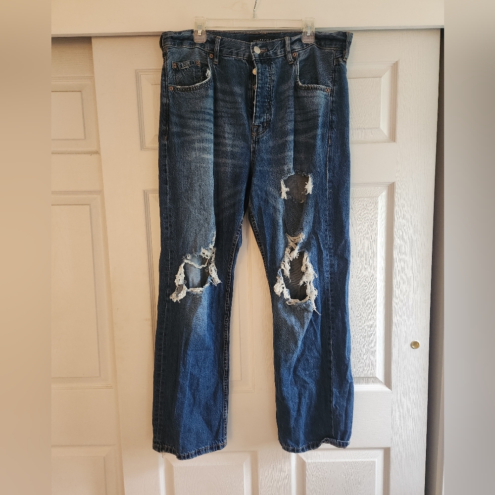 Aeropostale '90s Baggy Blue Distressed Straight-Leg Jeans